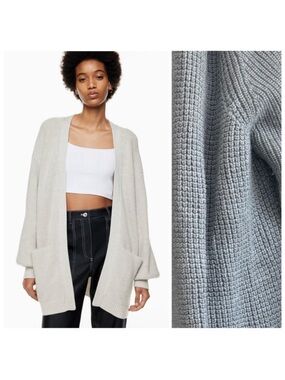 Aritzia Wilfred Free Unwind 100% Merino Wool Cardigan Size M
Women Gray Sweater